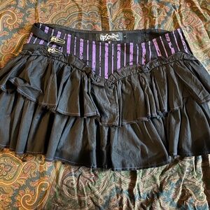 LIP SERVICE BATS N BONES SKIRT L